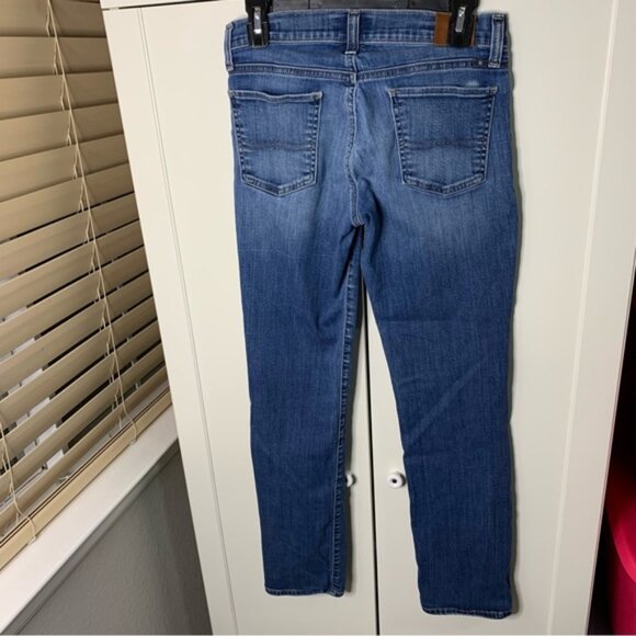Lucky Brand Sweet Straight Stretchy Jeans - Picture 6 of 13